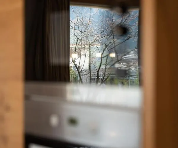 The Terrace - Grindelhomes Apartment *